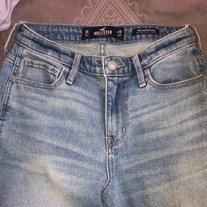 Hollister mom jeans size 3R